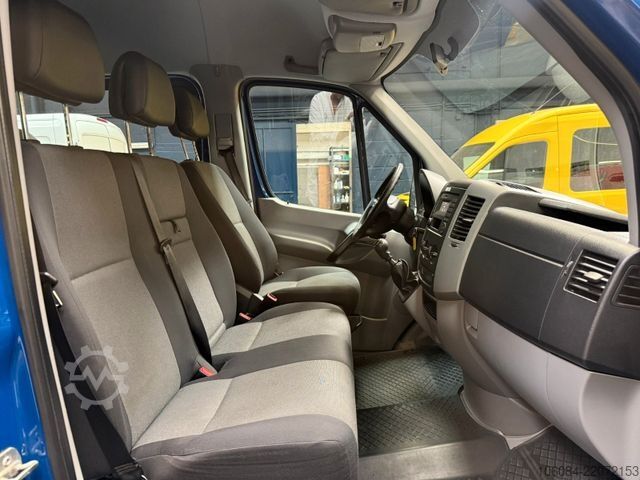 Minibus VOLKSWAGEN Crafter Kombi 35 L3H2 MAXI 7 Sitze PDC 2.Hand