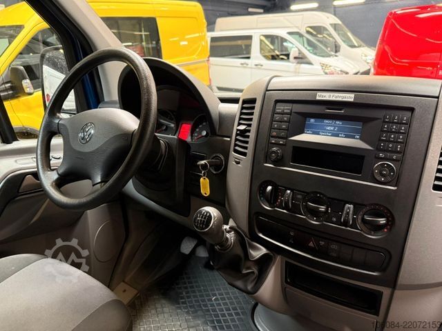 Minibus VOLKSWAGEN Crafter Kombi 35 L3H2 MAXI 7 Sitze PDC 2.Hand