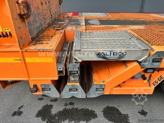 Low loader semitrailer FAYMONVILLE MULTIMAX 4.Achs Tieflader / REMORQUE/ AGGREGAT/