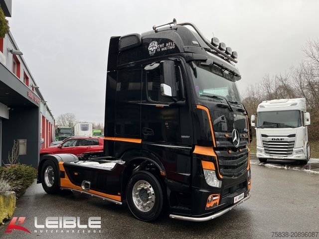 Standard SZM MERCEDES-BENZ Actros 1851*Giga Space*VollLuft*2xTank*Side Guar