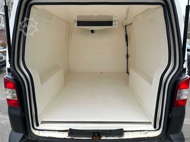 Refrigerator body van VOLKSWAGEN T5 Kasten 2.0 TDI 4Motion Kühlfahrzeug