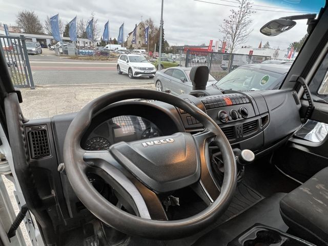 Three-way tipper van IVECO EuroCargo ML80E21 Klima 2x AHK 4,2m Meiller Kipp