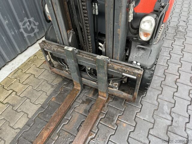 Treibgasstapler Linde H20T-01