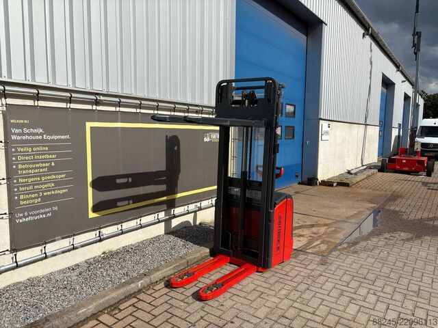 VS-22930 Electric stacker Linde L16i with initial lift 3224mm LINDE L16i 372