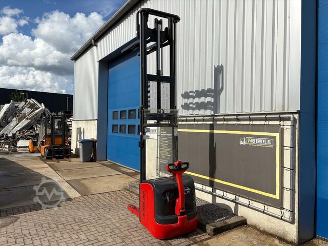 VS-22930 Electric stacker Linde L16i with initial lift 3224mm LINDE L16i 372