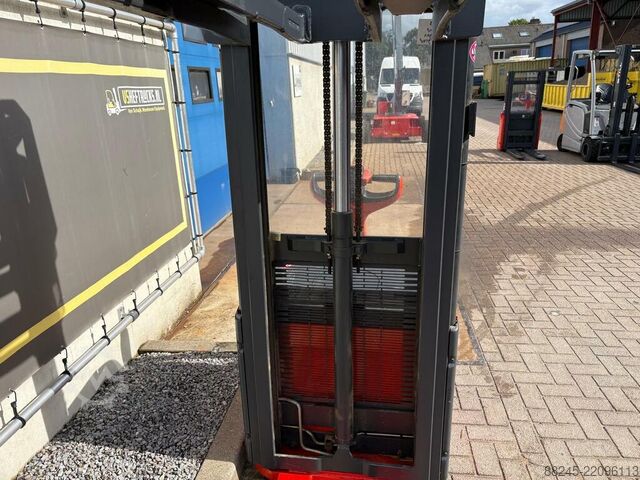 VS-22930 Electric stacker Linde L16i with initial lift 3224mm LINDE L16i 372