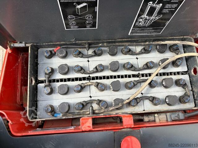 VS-22930 Electric stacker Linde L16i with initial lift 3224mm LINDE L16i 372