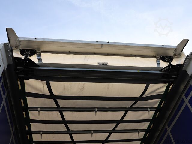 Curtain side semi-trailer Kässbohrer CENTINA FRANCESE