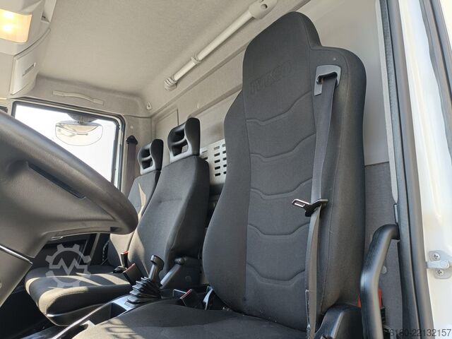 Kofferfahrzeug mit Ladebordwand, Euro 6E Iveco EUROCARGO 160E28P