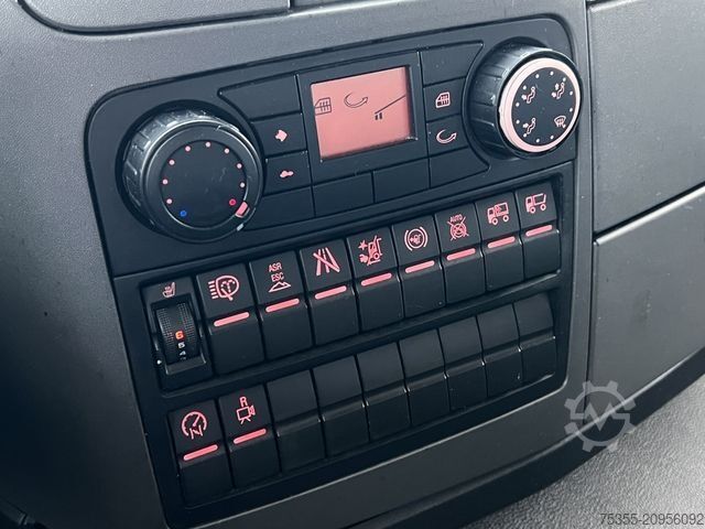 Box truck MAN TGL 12.220 Xenon 7,12m Koffer + LBW Spurhalteass