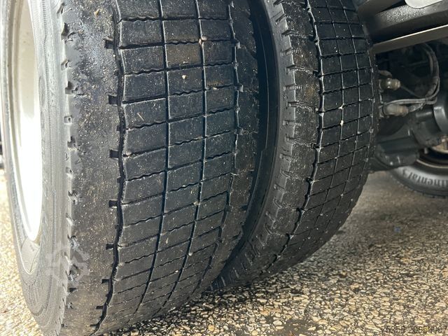 Box truck IVECO EC ML120E21/P CNG Erdgas Klima 7,2m Koff LBW+Tür