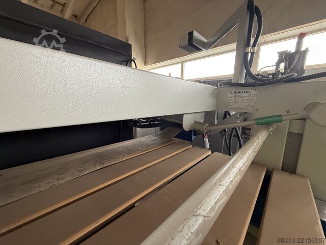 Belt grinding machine HOUFEK BASSET PBH220