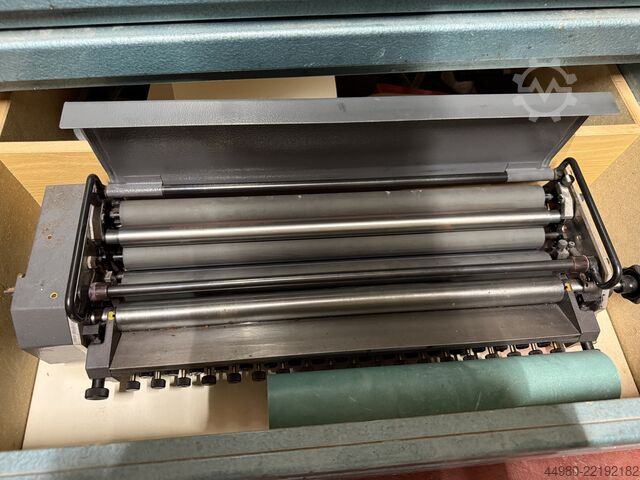 Druckmaschine mit Inline-Lackiersystem Heidelberg GTO 52 + +KVE + ADNOS