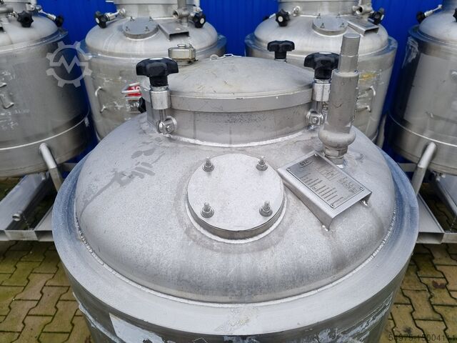 300L pressure vessel with insulation STC Engineering GmbH 10779