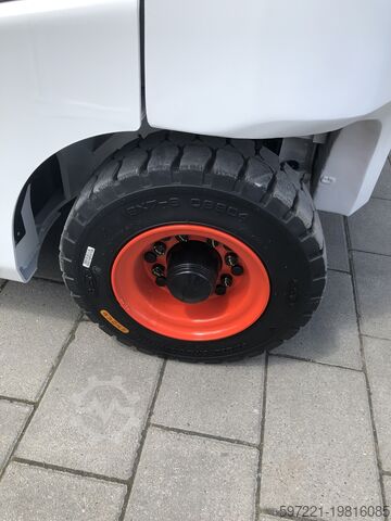Electric - 4 wheels Bobcat B30 NS Neugerät Garantie