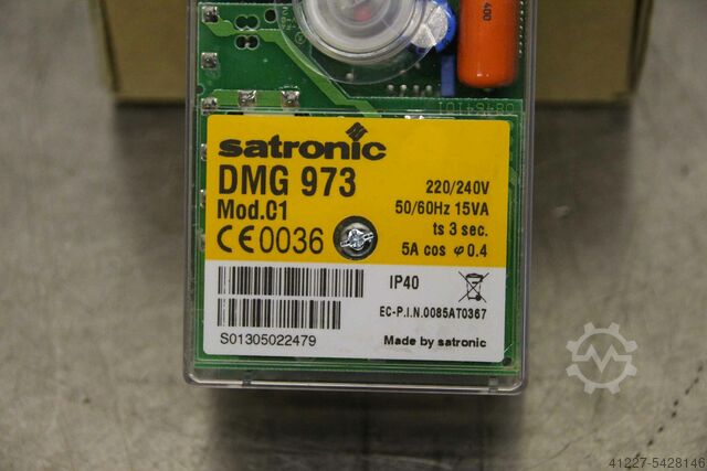 Steuergerät Feuerungsautomat Satronic DMG 973  Mod.01