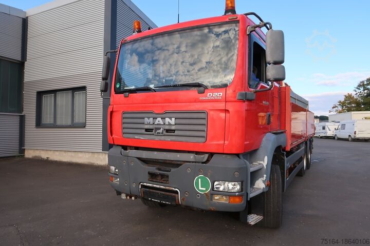 Truck with flatbed (open) MAN 26.430 BL 6x4