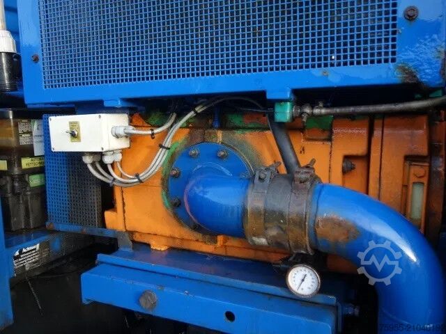 Suction vehicle MAN 18-272 MANUAL POMP 6 CIL VACUUM TOILET TRUCK