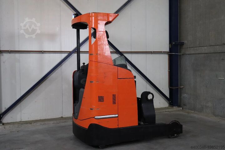 Reach truck BT RRE180E