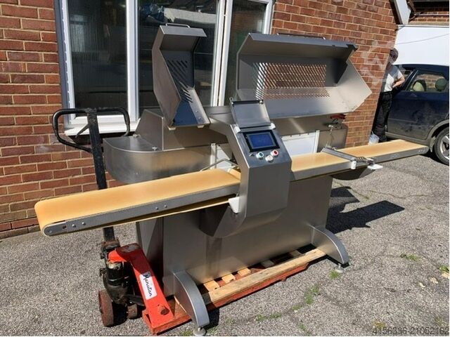 Meat processing machine Marel 650 Long Slicer