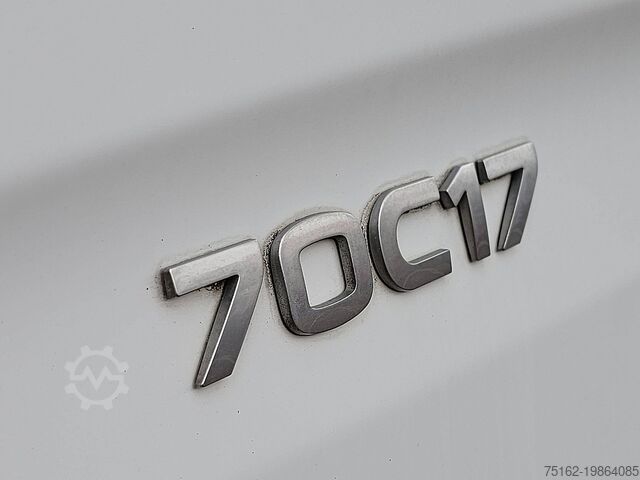 Koffer IVECO DAILY 70C17 Bakwagen Laadklep!