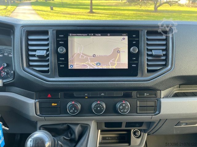 Transporter mit Koffer VOLKSWAGEN CRAFTER KOFFER LBW+PORTALTÜR KAMERA KLIMA NAVI