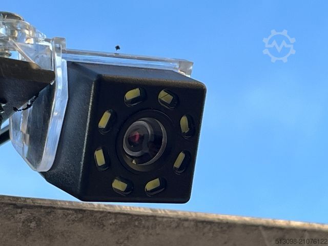 Transporter mit Koffer VOLKSWAGEN CRAFTER KOFFER LBW+PORTALTÜR KAMERA KLIMA NAVI