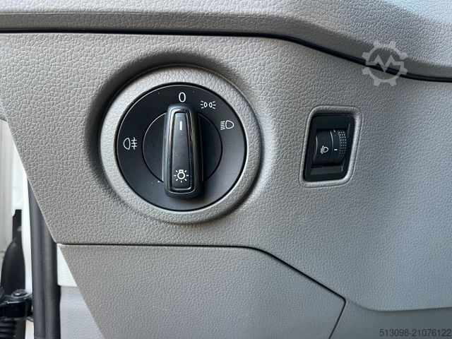 Transporter mit Koffer VOLKSWAGEN CRAFTER KOFFER LBW+PORTALTÜR KAMERA KLIMA NAVI