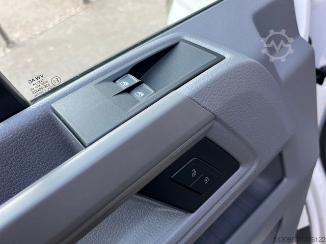 Transporter mit Koffer VOLKSWAGEN CRAFTER KOFFER LBW+PORTALTÜR KAMERA KLIMA NAVI
