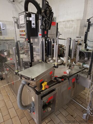 Etikettiermaschine Krones Vinetta