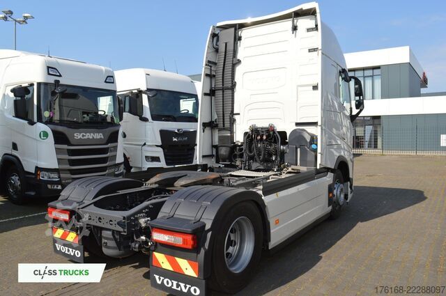 Standard tractor unit VOLVO FH 460 XL i-Save I-ParkCool ACC S-Skirts