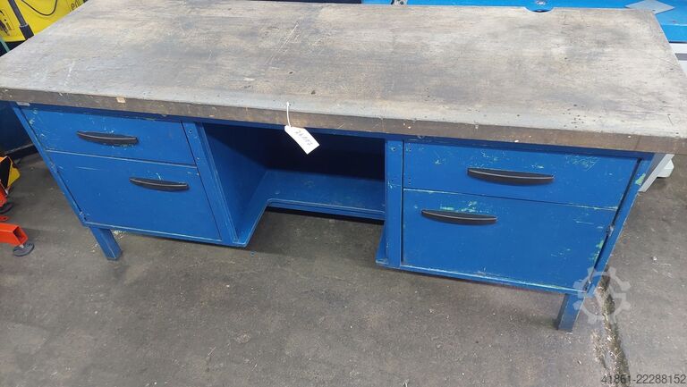 Werkbank UNBEKANNT B 2000 x T 700