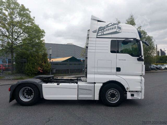 Standard tractor unit MAN TGX 18.500 XXL-INTARDER-2 Tanks- NAVI- TOP