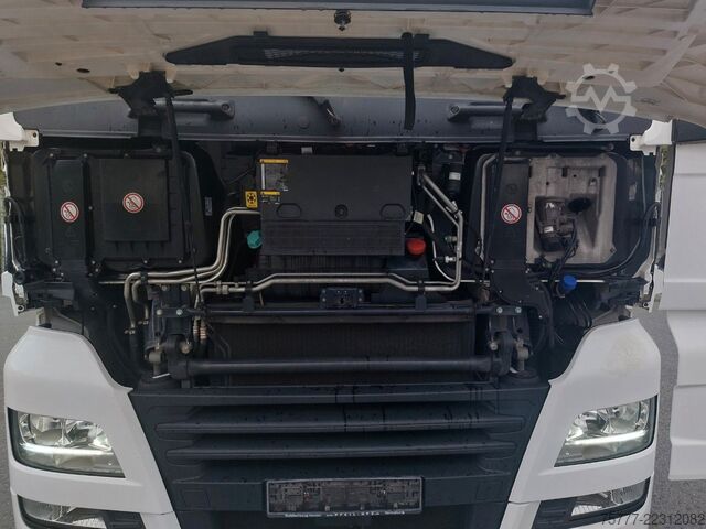 Standard tractor unit MAN TGX 18.500 XXL-INTARDER-2 Tanks- NAVI- TOP