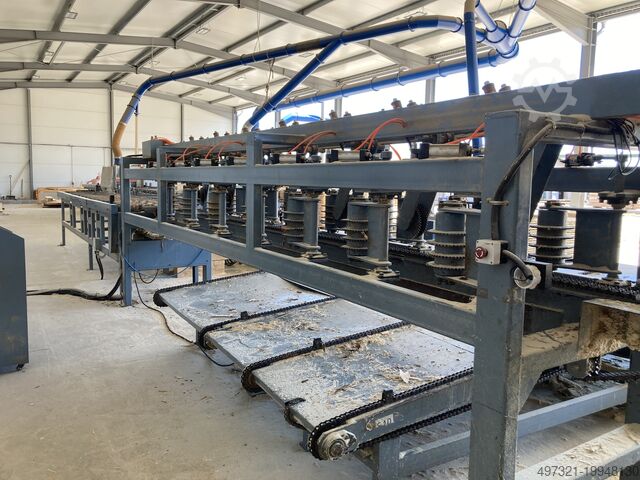 Complete extraction system for a round timber cutting line. Odsávání k výrobní lince na pořez kulati XC 234
