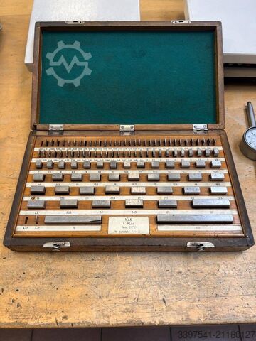 Measuring room equipment Wyposażenie izby pomiarowej 