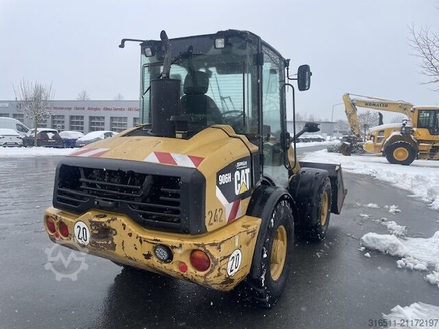 Radlader Caterpillar 906H