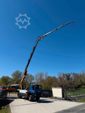 Flatbed truck IVECO Trakker 360 4x4 Pritsche Kran 27m AHK