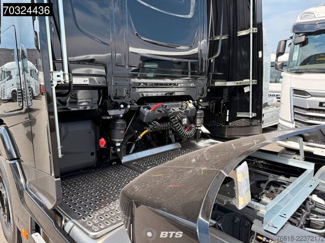 Standard tractor unit DAF XG 530 4X2 FT - ZF + Navi + Alcantara + Schwarz