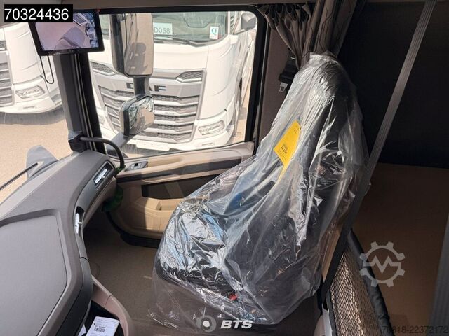 Standard tractor unit DAF XG 530 4X2 FT - ZF + Navi + Alcantara + Schwarz