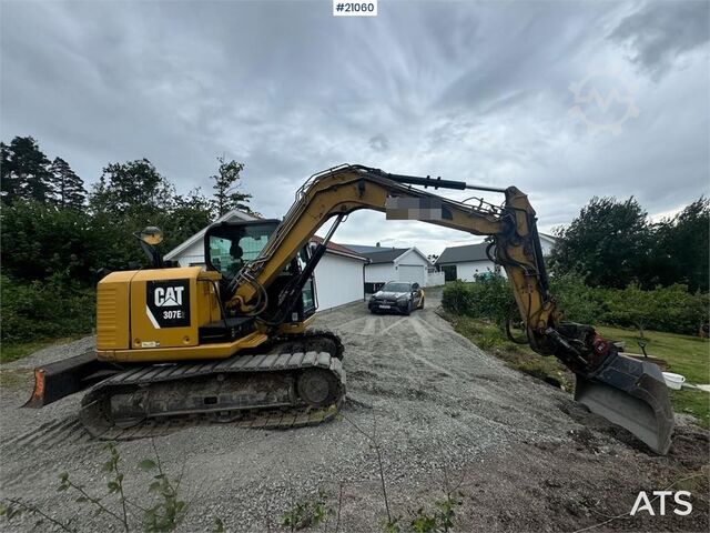 Crawler excavator Caterpillar 307E2