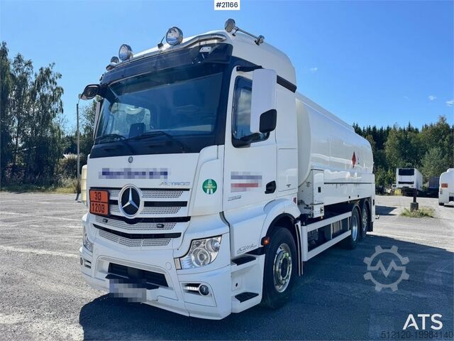 Tanker Mercedes-Benz Actros 2553 Tank truck w/ vm tarm trailer.