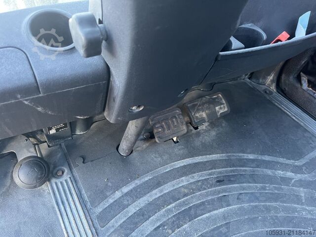 Treibgasstapler Linde H25T-02