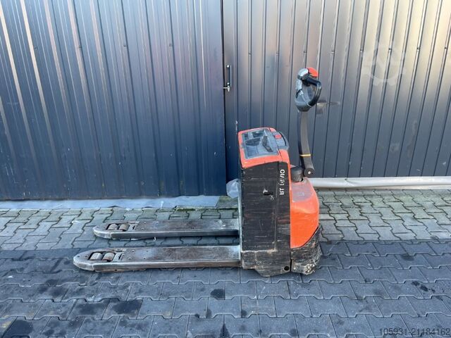 Niederhubwagen BT LWE200