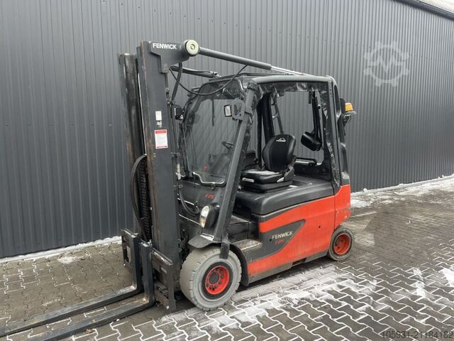 Elektro 4 Rad-Stapler Linde E25L-01