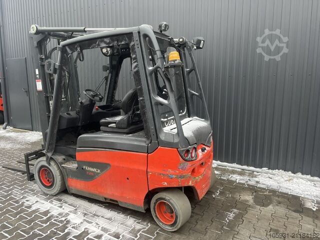 Elektro 4 Rad-Stapler Linde E25L-01