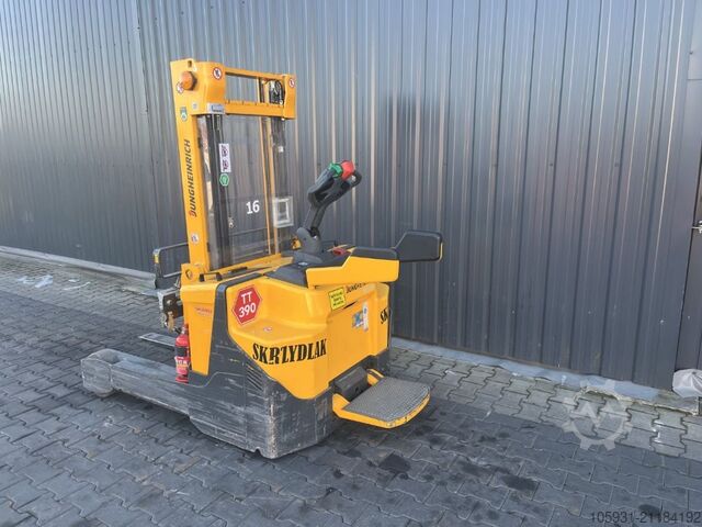 Fahrerstandstapler Jungheinrich ERV308