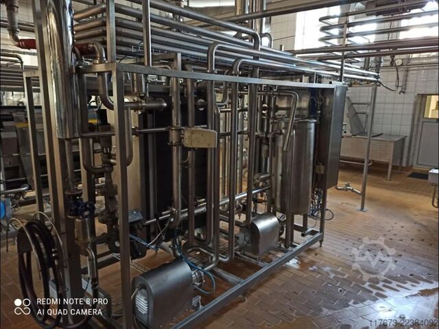 Used APV N35 Plate pasteurizer 10246 Kgh APV N35