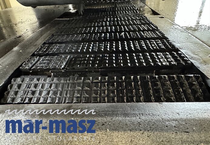 Caterpillar Multisäge TOS Svitavy KRN 230/150