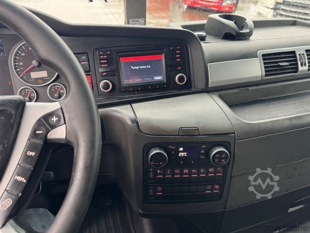 Standard SZM MAN TGX 18.440 XLX * RETARDER * 2 X TANK * TÜV * E6